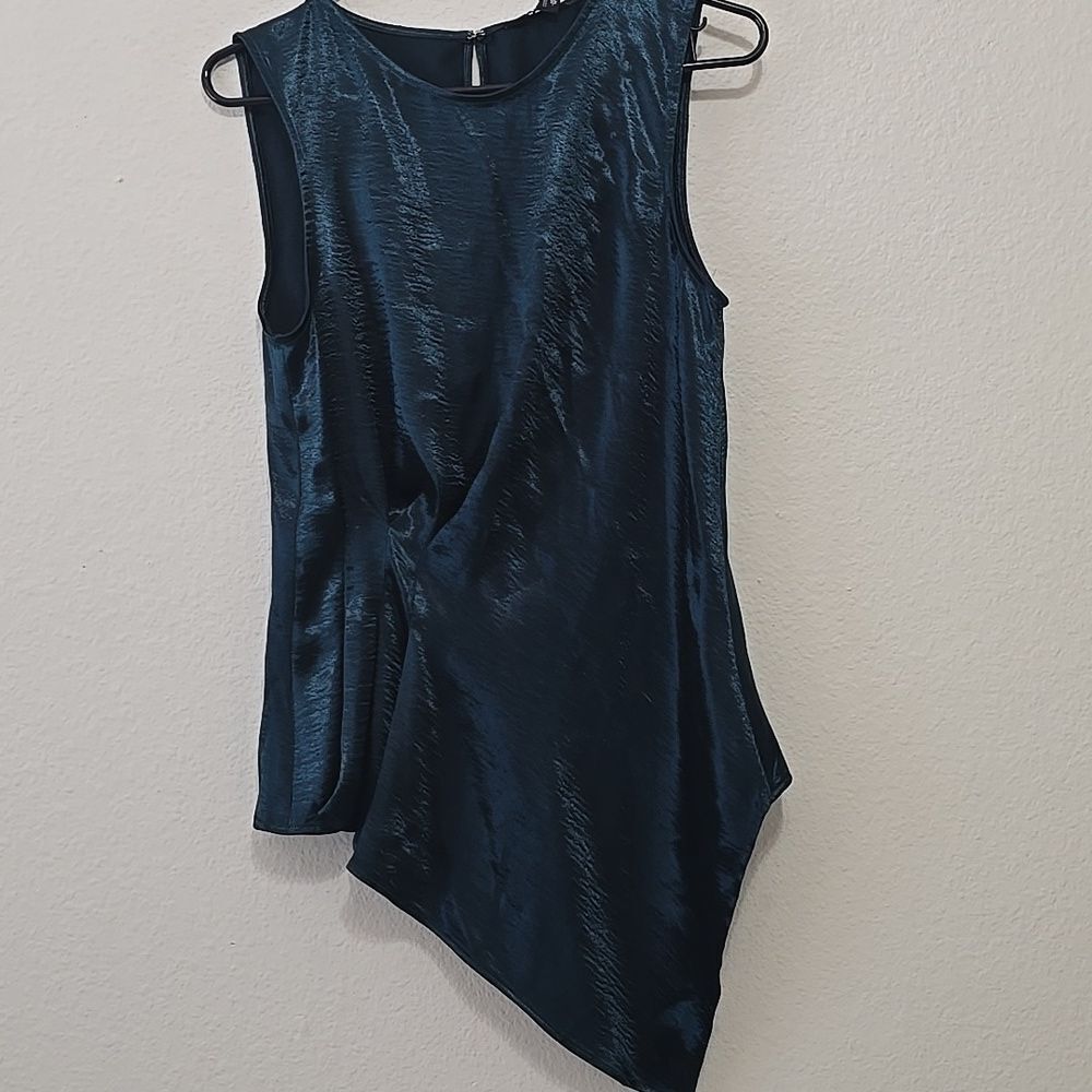 Express Asymmetrical Top  NWOT! M